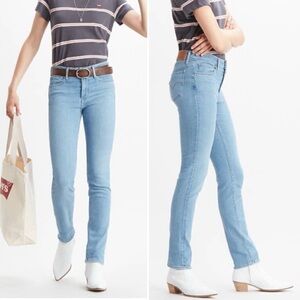Levi's 712 Slim Light Blue Jeans